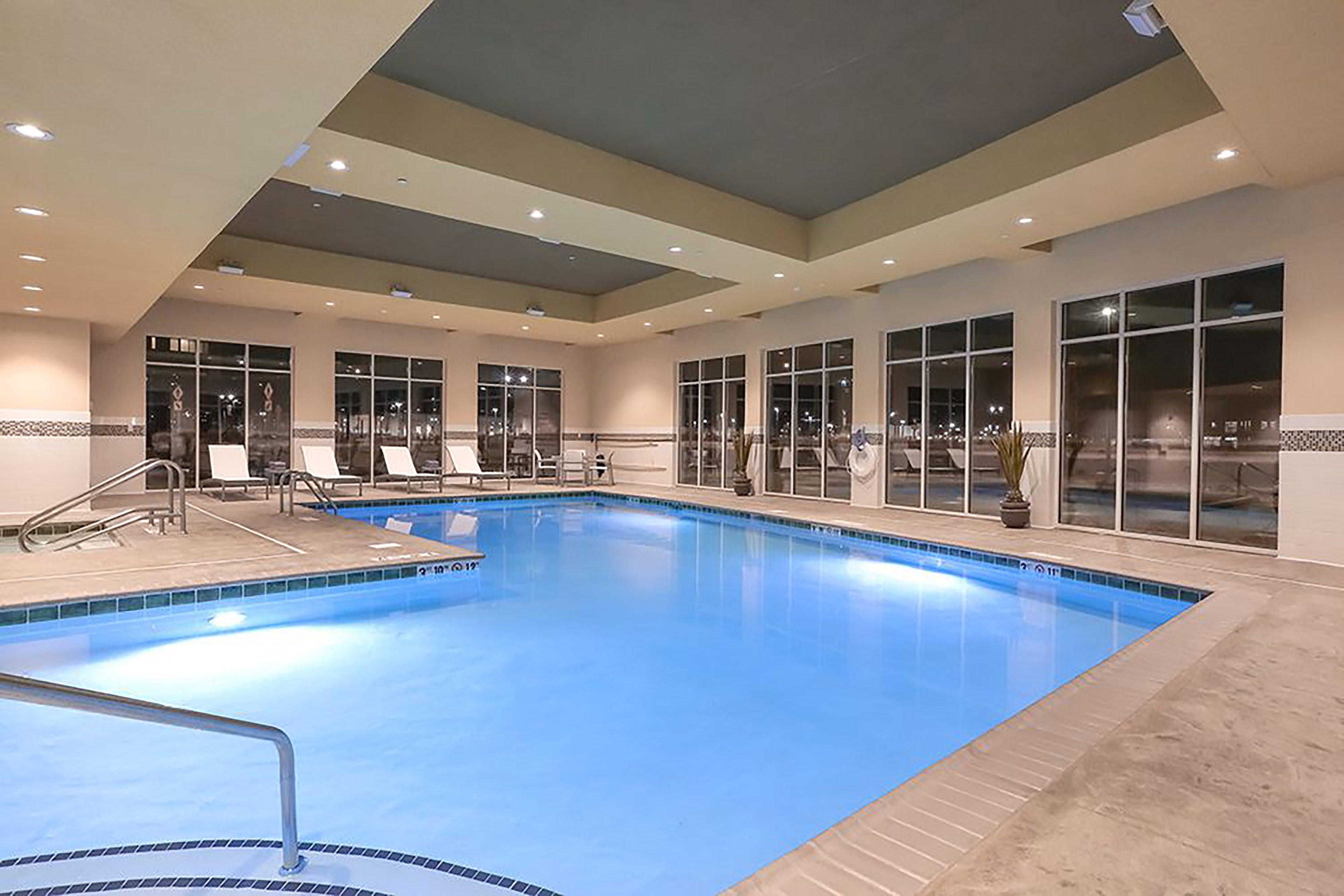 Holiday Inn And Suites East Peoria By Ihg Luaran gambar