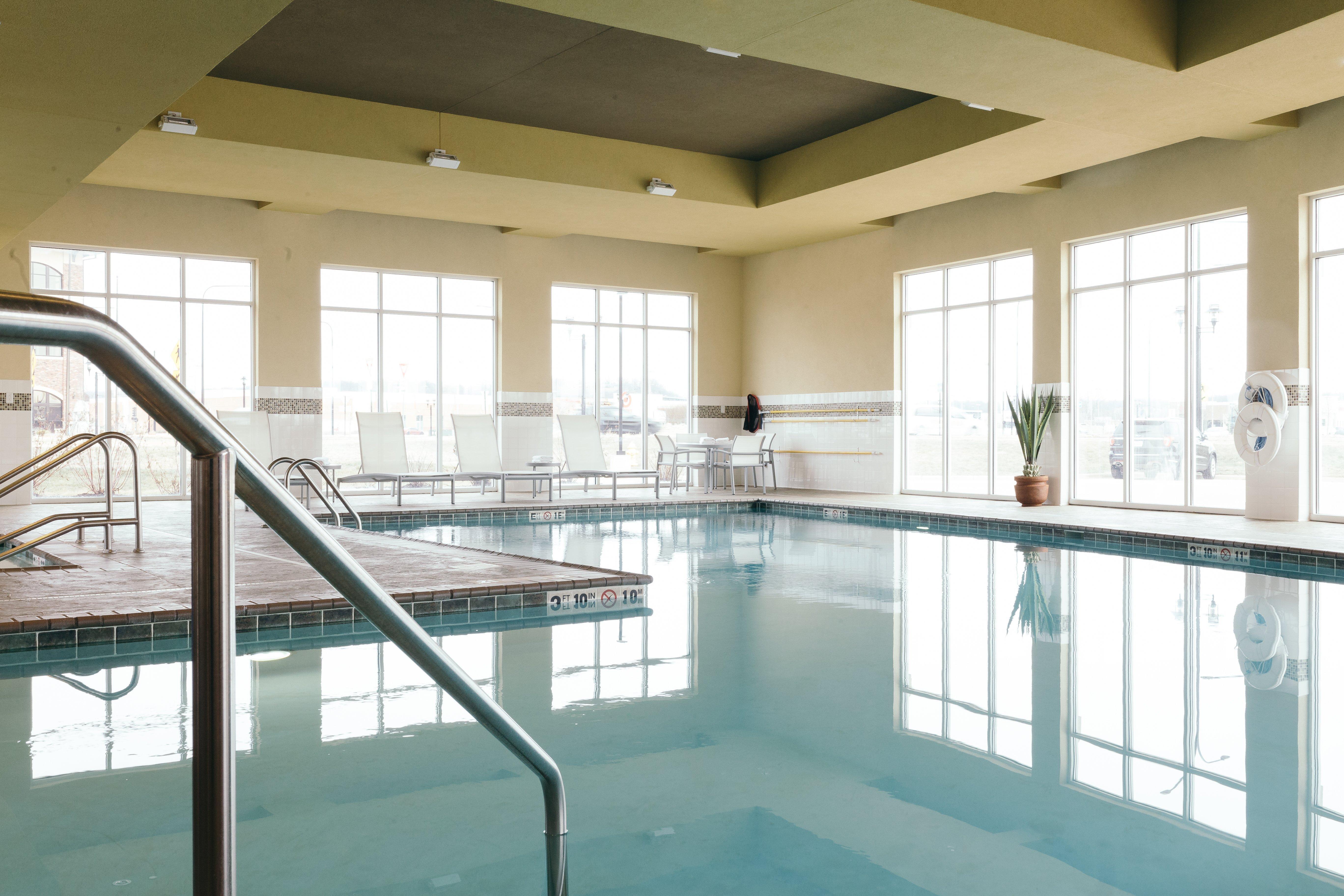 Holiday Inn And Suites East Peoria By Ihg Luaran gambar